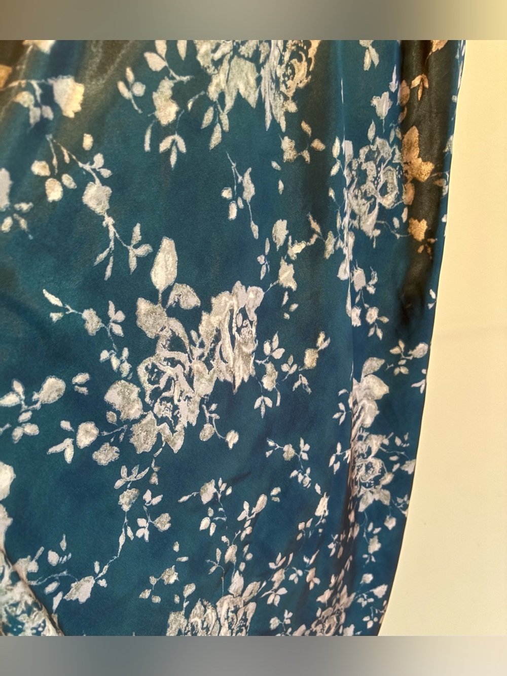 Cabernet Sleepwear Green Silky Satin Floral Print Maxi Slip Dress Sz M Flowy - Picture 3 of 11